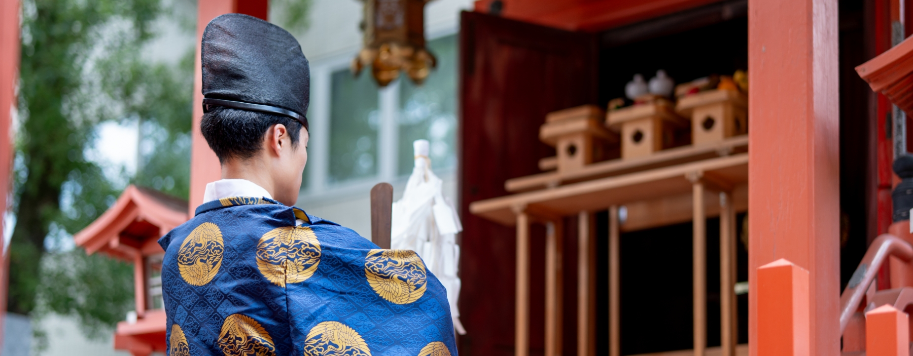 Hatsuuma-sai (Inari shrine ceremony)