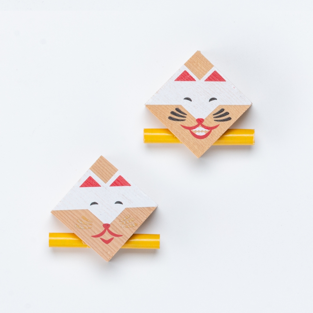 Laughing and smiling fox fortune slips