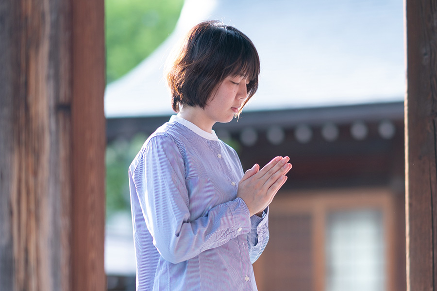 How to Worship at a Shinto Shrine and the Process